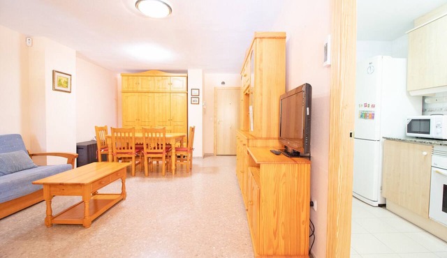 Global Vacacional: Apartment with pool in Residencial Brezo