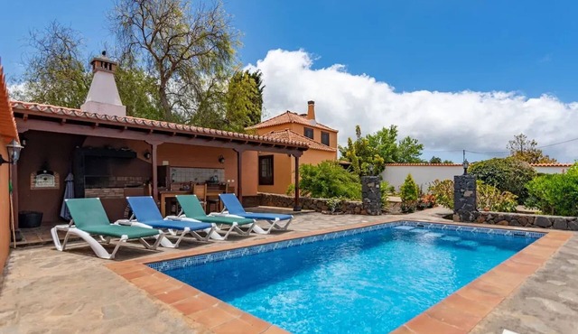 Homerez - Villa in Puntagorda