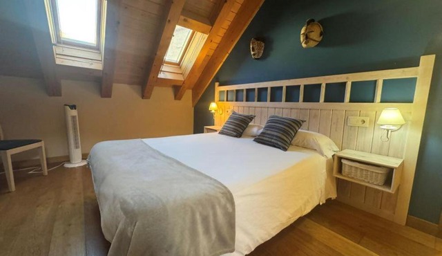 Hostal Casa Otsoa