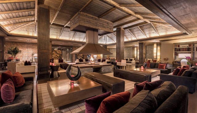 Hotel Val De Neu