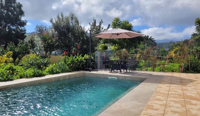 House with a heated pool for your exclusive use