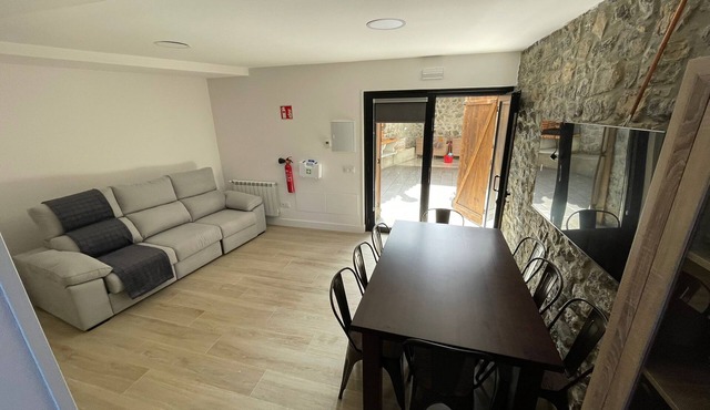 La Corte Village House (La Corrolada de Ana IV). Located in Debodes (Llanes).