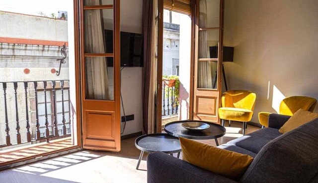 Luxury 2 bedroom 2 bathroom apartment with balcony