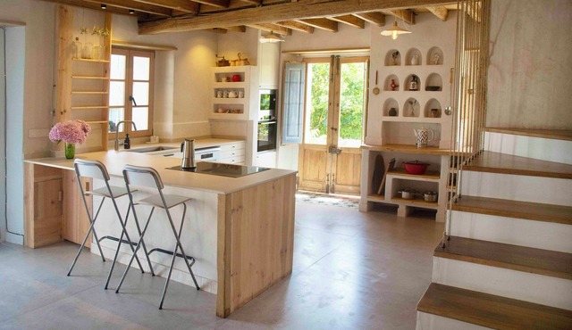 Luxury Historic House with Mountain Views Near Asturias Beaches
