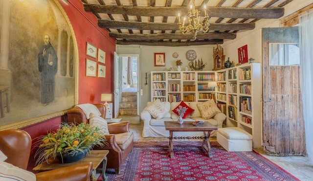 Mas d'en Giralt | 17 Acres of Private Nature | 10 min from Sitges & the beaches