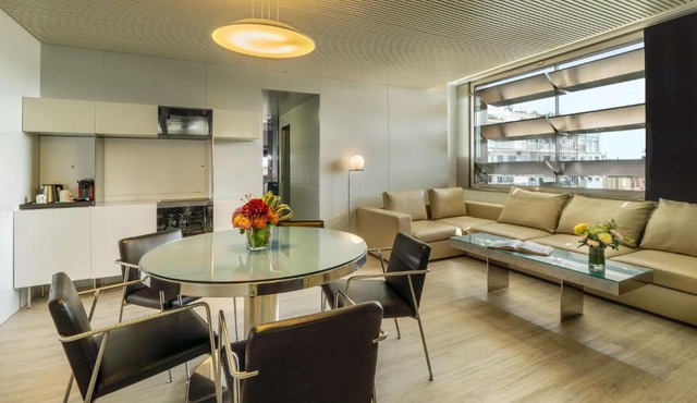 NH Collection Barcelona Constanza