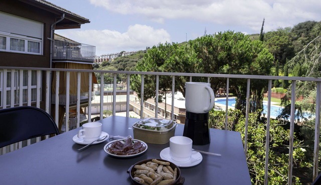 Nice apartment for 5 guests with pool, WIFI, TV and balcony