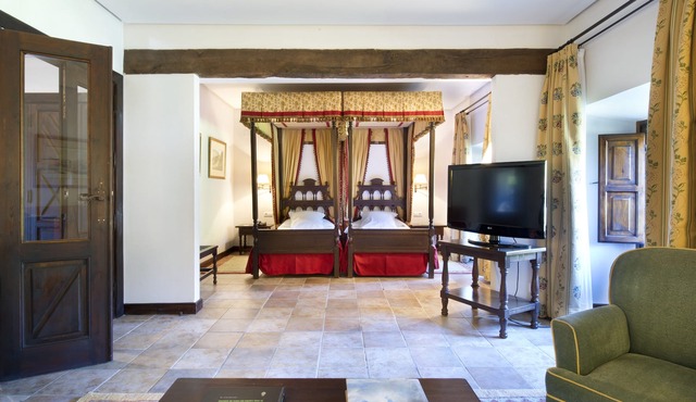 Parador De Cangas De Onis