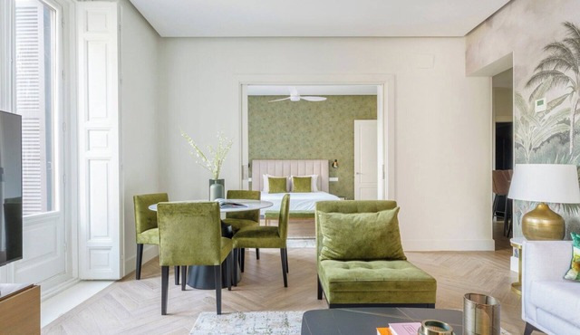 Premium Renovated Apartment in Central District