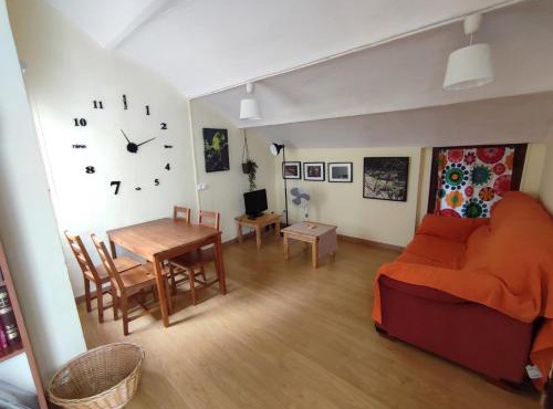 R2R - Ático con encanto - Centro de Villaviciosa - 202A