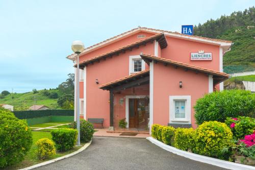 R2R - LIENCRES Apartamentos