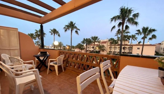 Relajante apartamento junto al mar en Mijas