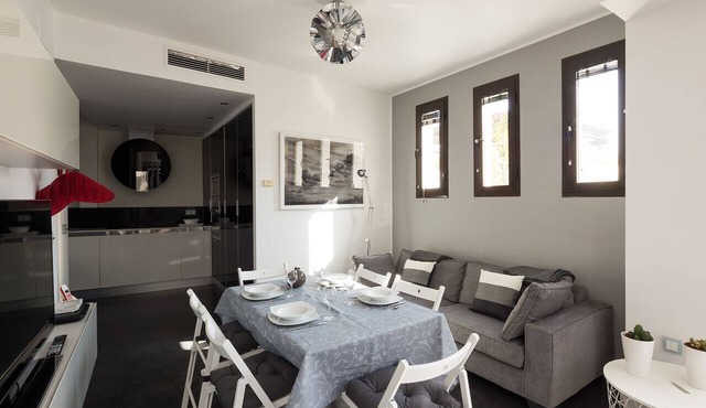 Relator Terrace. 3 bedrooms, 3 bathrooms, terrace & private pool