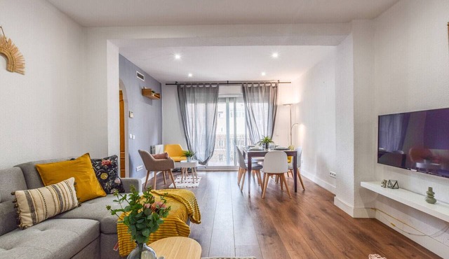 Retiro VIII - Acogedor apartamento situado en Retiro