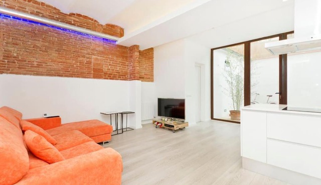 Roós, design loft near the sea.