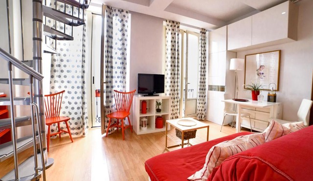 Sea & Wave Capitán Charming Duplex Apartment