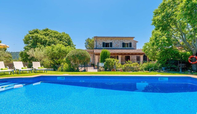 SON SEGUÍ - Villa with private pool in Alaró with free WiFi
