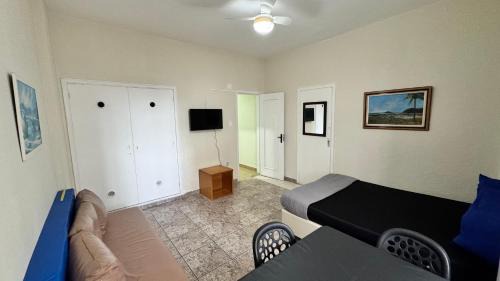 Studio 308 nas Pitangueiras - na quadra da praia!