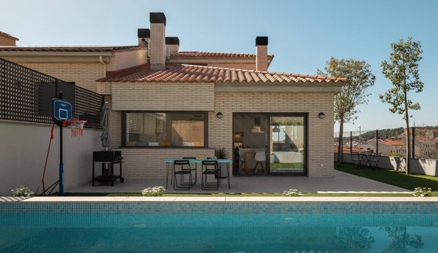 Stylish Mediterranean Villa Beach and Mountain