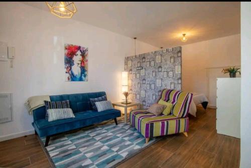 Stylish & Spacious Fully Equipped Studio-4 minutes walk to Albufereta Beach