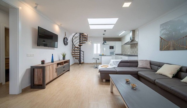 Top floor apartment, roof terrace with sea view, two bedrooms, Adults Only