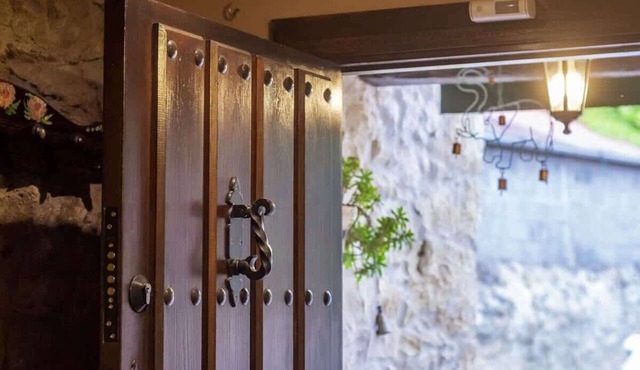 Tranquil Asturian Village Retreat w/WiFi &