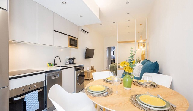 Turia Park Loft II | 4 Guests | AC and WiFi | Near ZOO