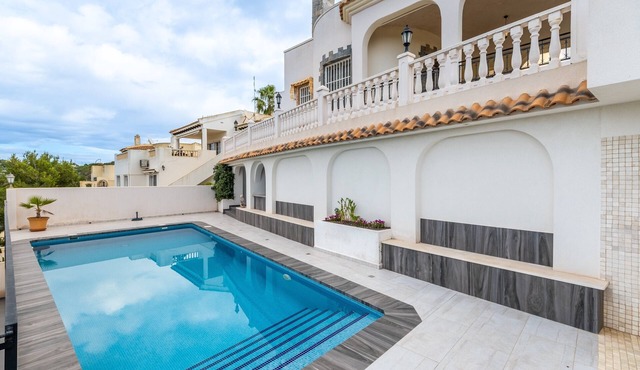 Villa "Las Ramblas" with Mountain View, Private Pool & Wi-Fi