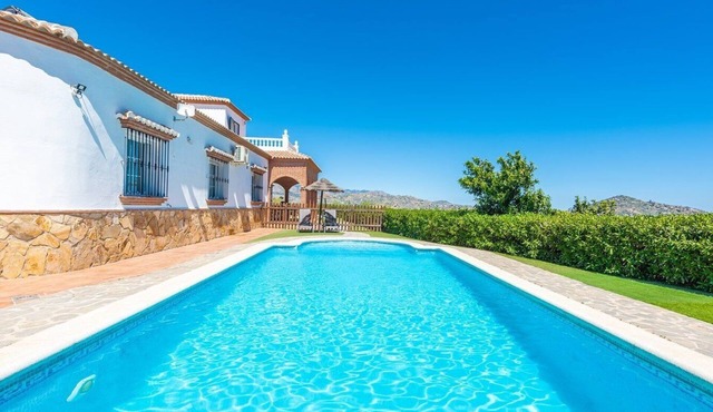 Villa Yasleni Arenas by Ruralidays