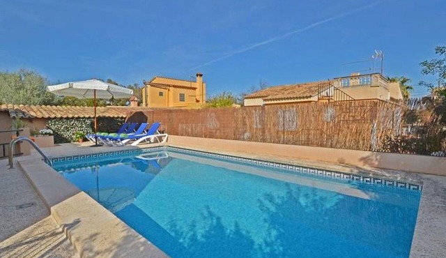 Wonderful private villa for 8 people with WIFI, TV and patio
