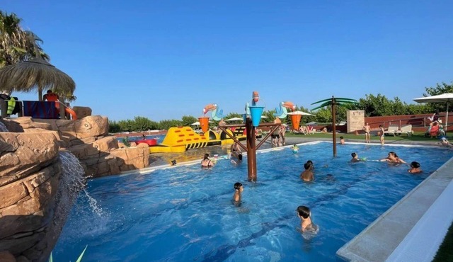 ZEcamping 3* familial piscine club enfant animaux acceptés animations