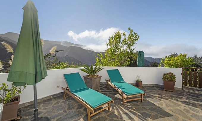 Santa Cruz de Tenerife House | 200 m² House ∙ 3 bedrooms ∙ 7 guests