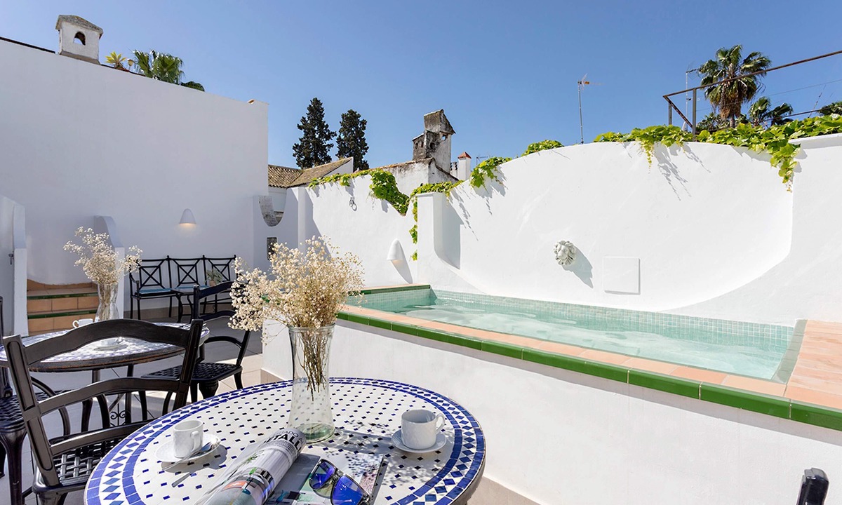 Santa Cruz Apartment | Genteel Home Pimienta