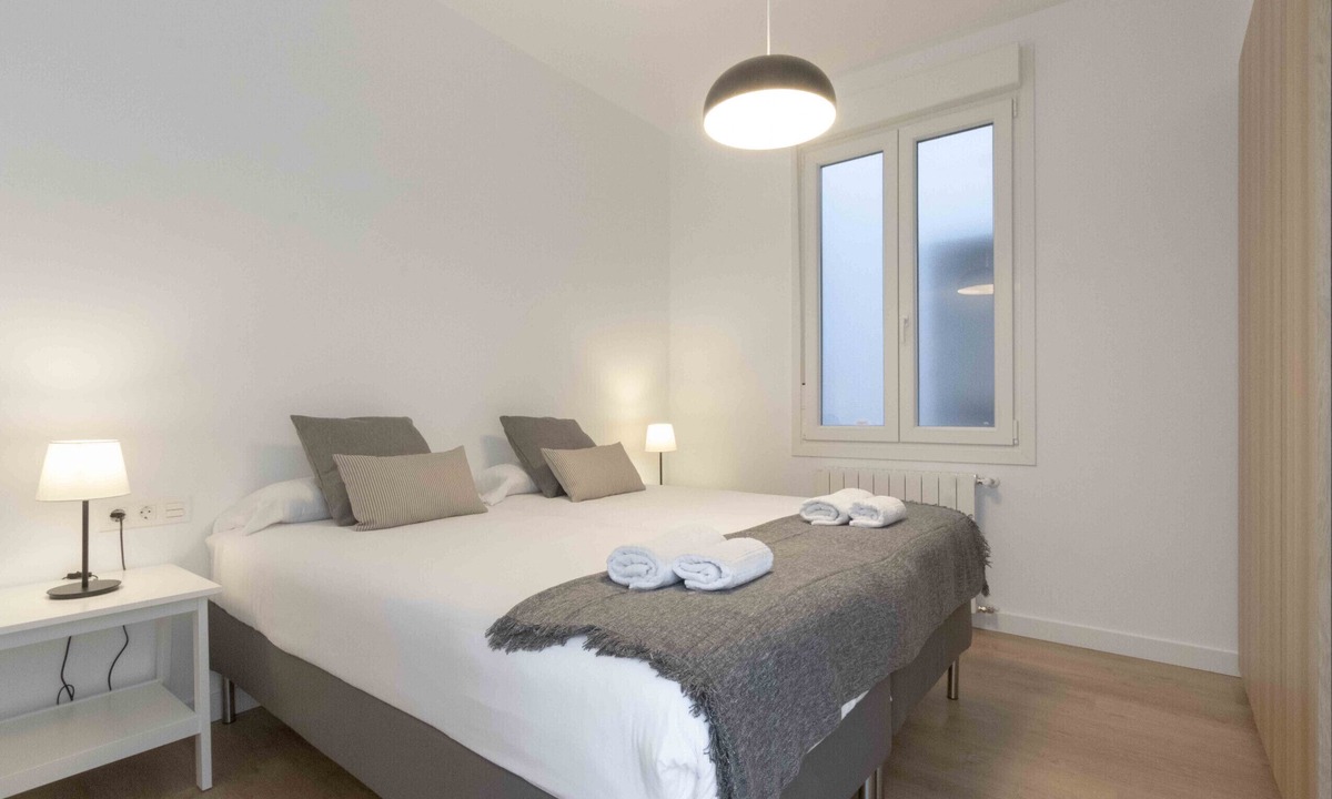 San Sebastian Centro Apartment | Larramendi I | The Rentals Collection