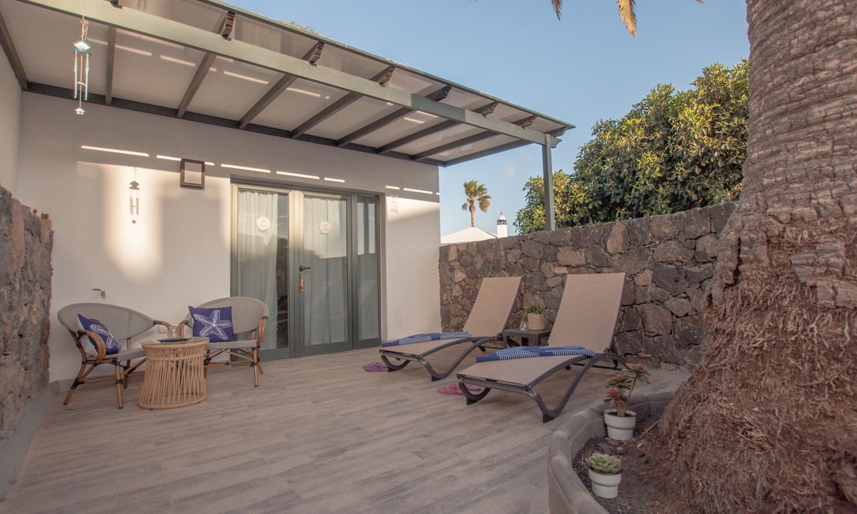 Costa Teguise Apartment | Estrella De Mar 2 - with shared pool