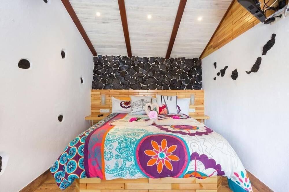 Photo of Bedroom in Lomo de Arico
