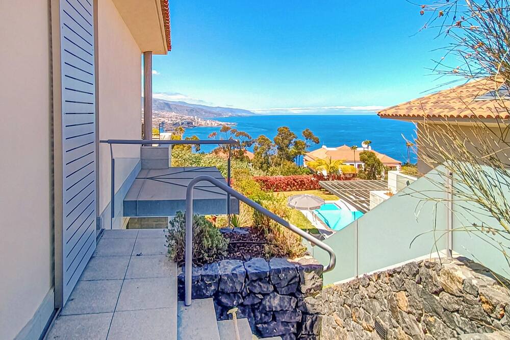 Photo of Bedroom in La Quinta