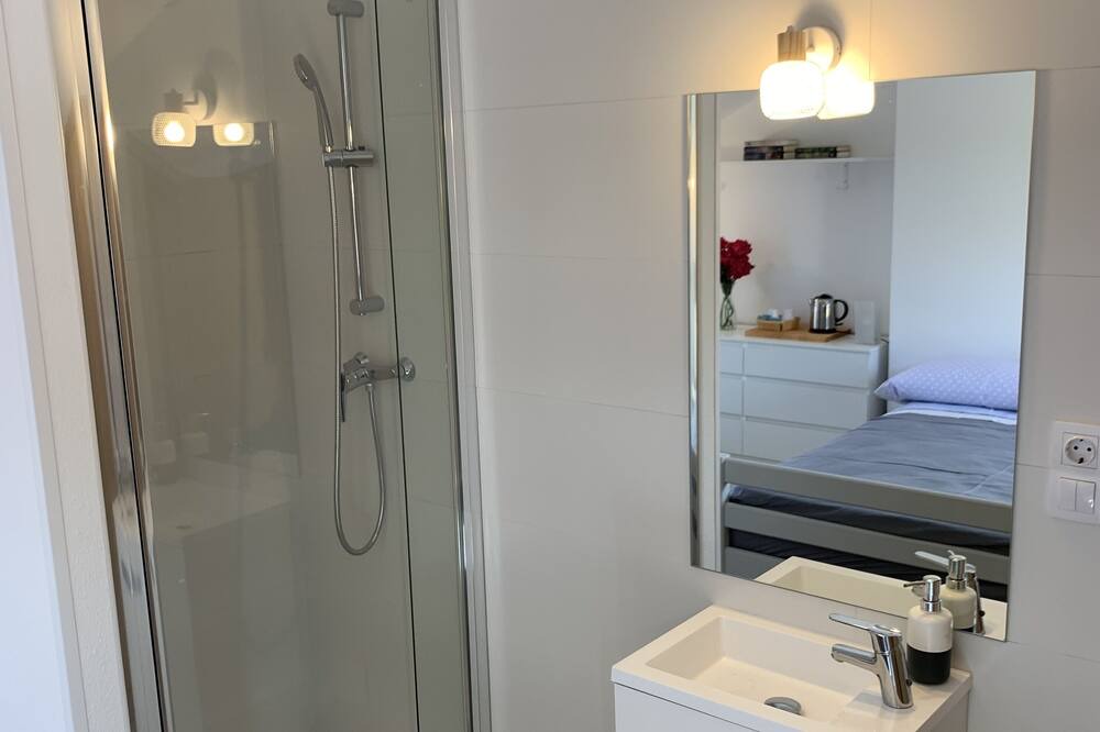 Photo of Bathroom in Mogro
