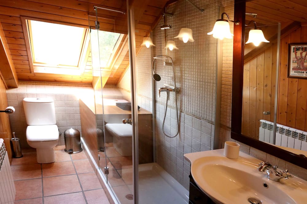 Photo of Bathroom in Esterri D'Aneu