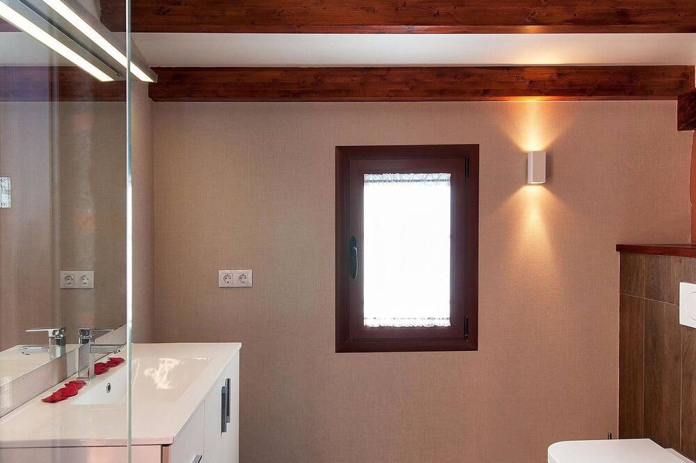 Photo of Bathroom in Santa Brigida