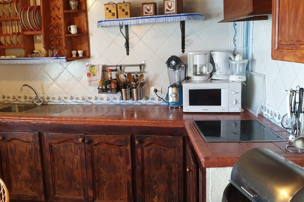 Photo of Kitchen in Cueva del Viento