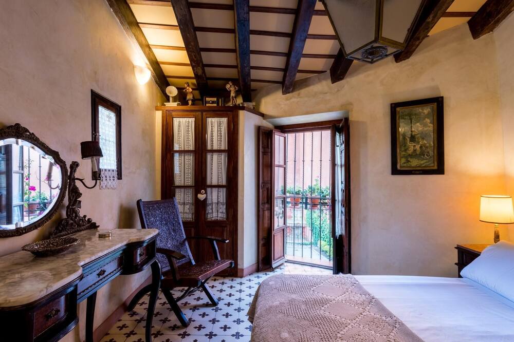 Photo of Bedroom in Santa Cruz