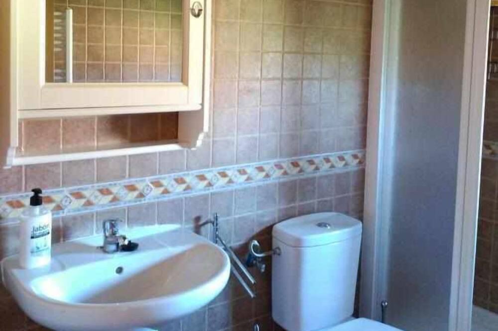 Photo of Bathroom in Villaviciosa