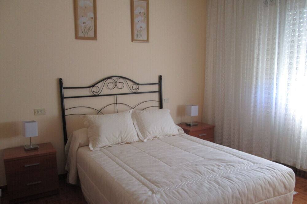 Photo of Bedroom in Bueu