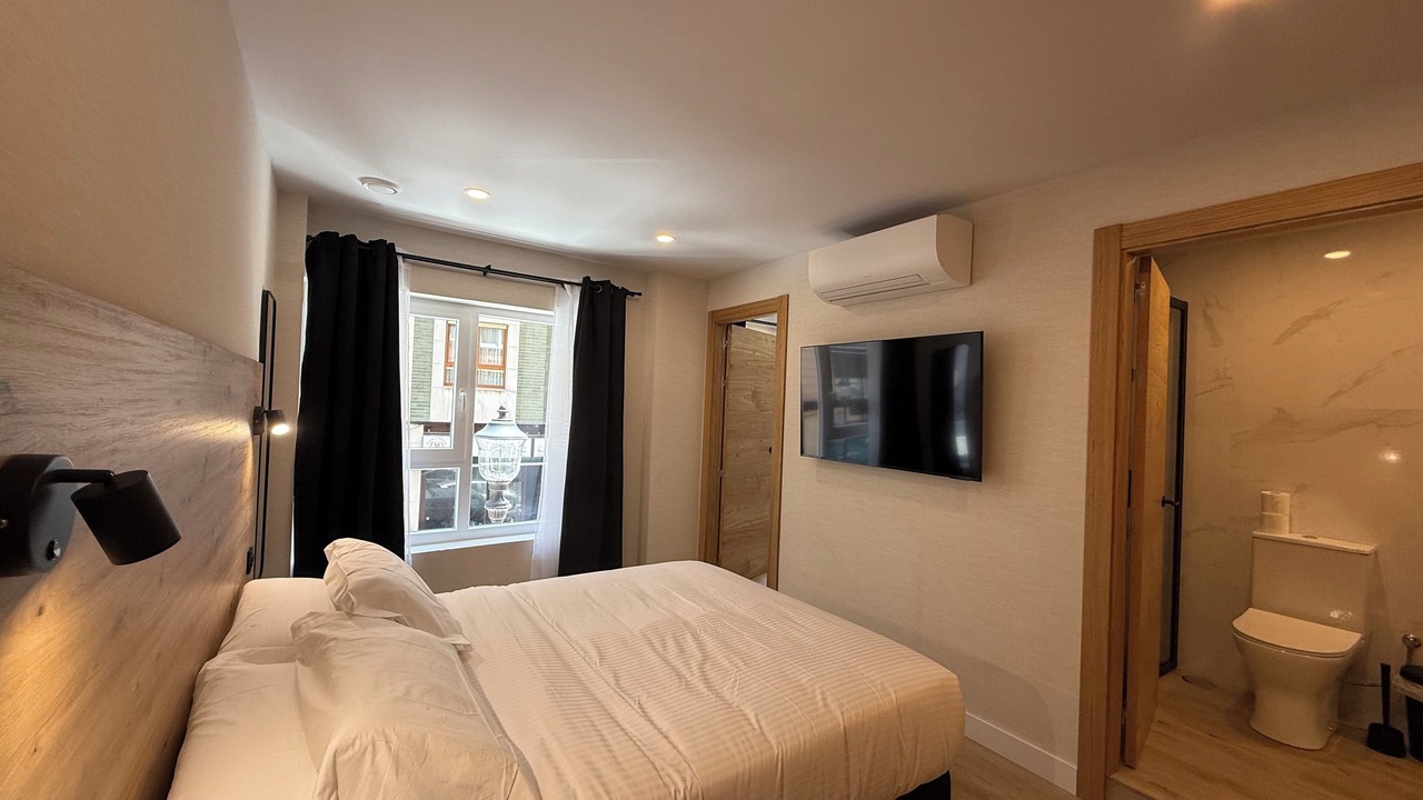 Photo of Bedroom in Gijon City Centre