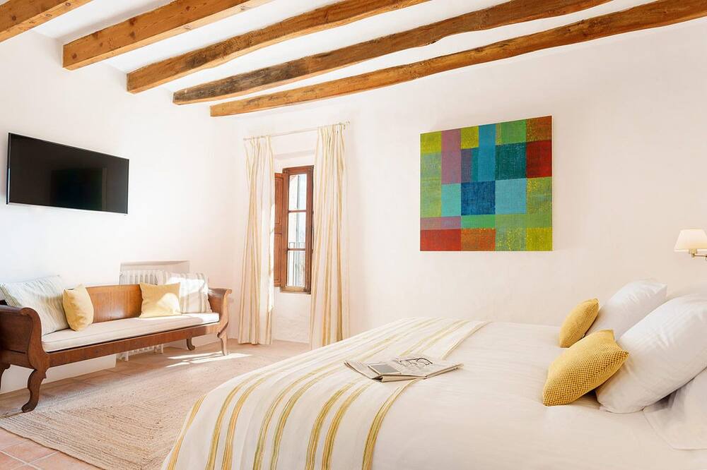 Photo of Bedroom in Santa Maria del Cami