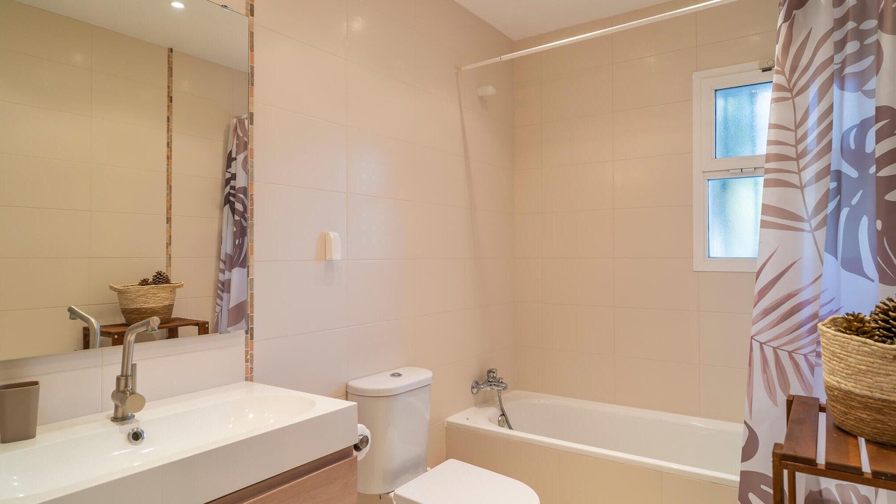 Photo of Bathroom in Vinuela
