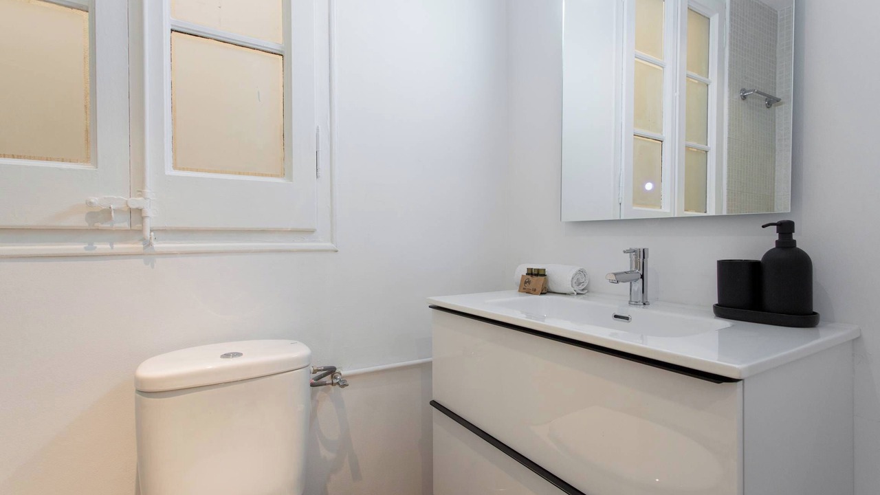 Photo of Bathroom in Hostafrancs