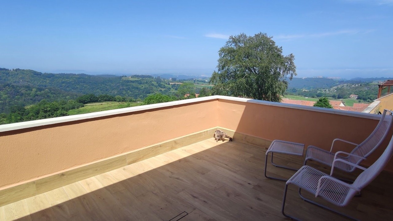 Photo of Outdoor in Canales