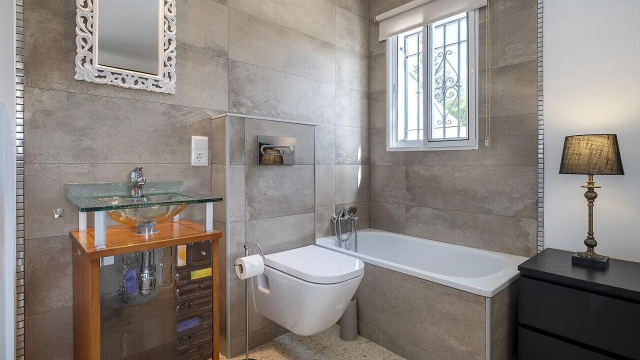 Photo of Bathroom in Oasis del Capistrano